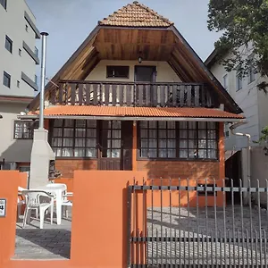 Estilo Chale - Enxaimel Apartamento